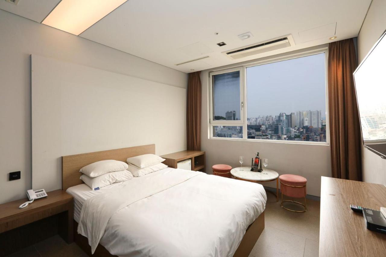 Hotel The Designers Hongdae Seoul Ngoại thất bức ảnh