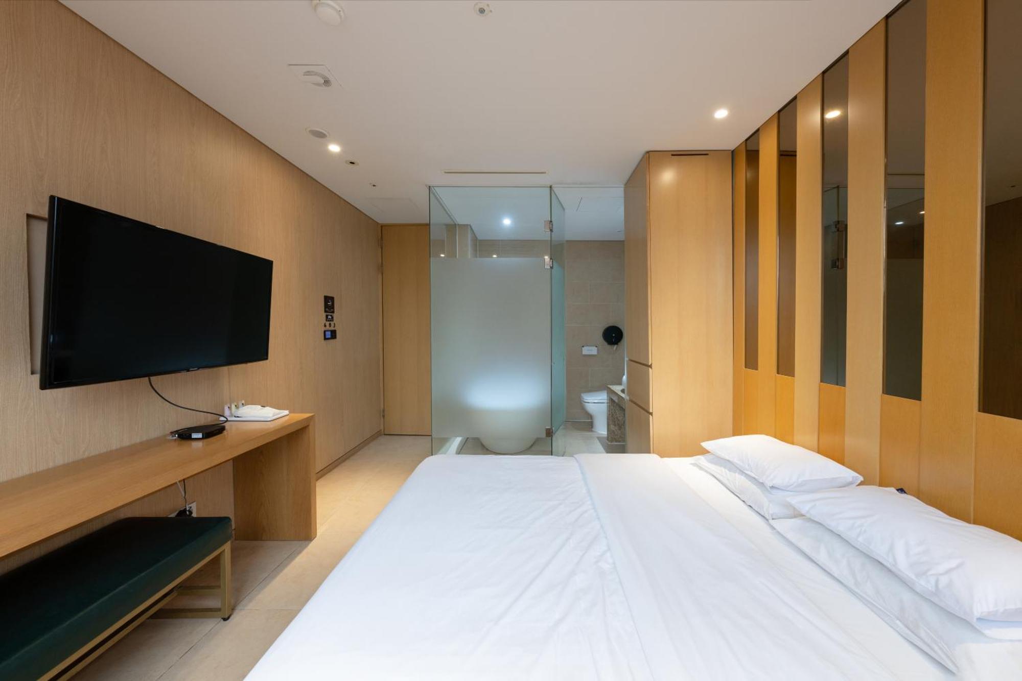 Hotel The Designers Hongdae Seoul Ngoại thất bức ảnh